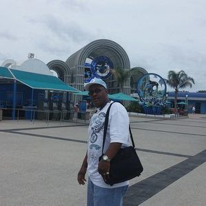 Meet your Posher, Vincent